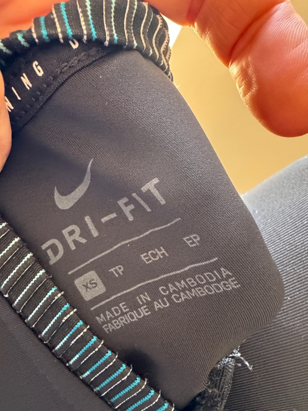 Nike Running Division Long Sleeve Performance Top,size XS - Picture 4 of 7